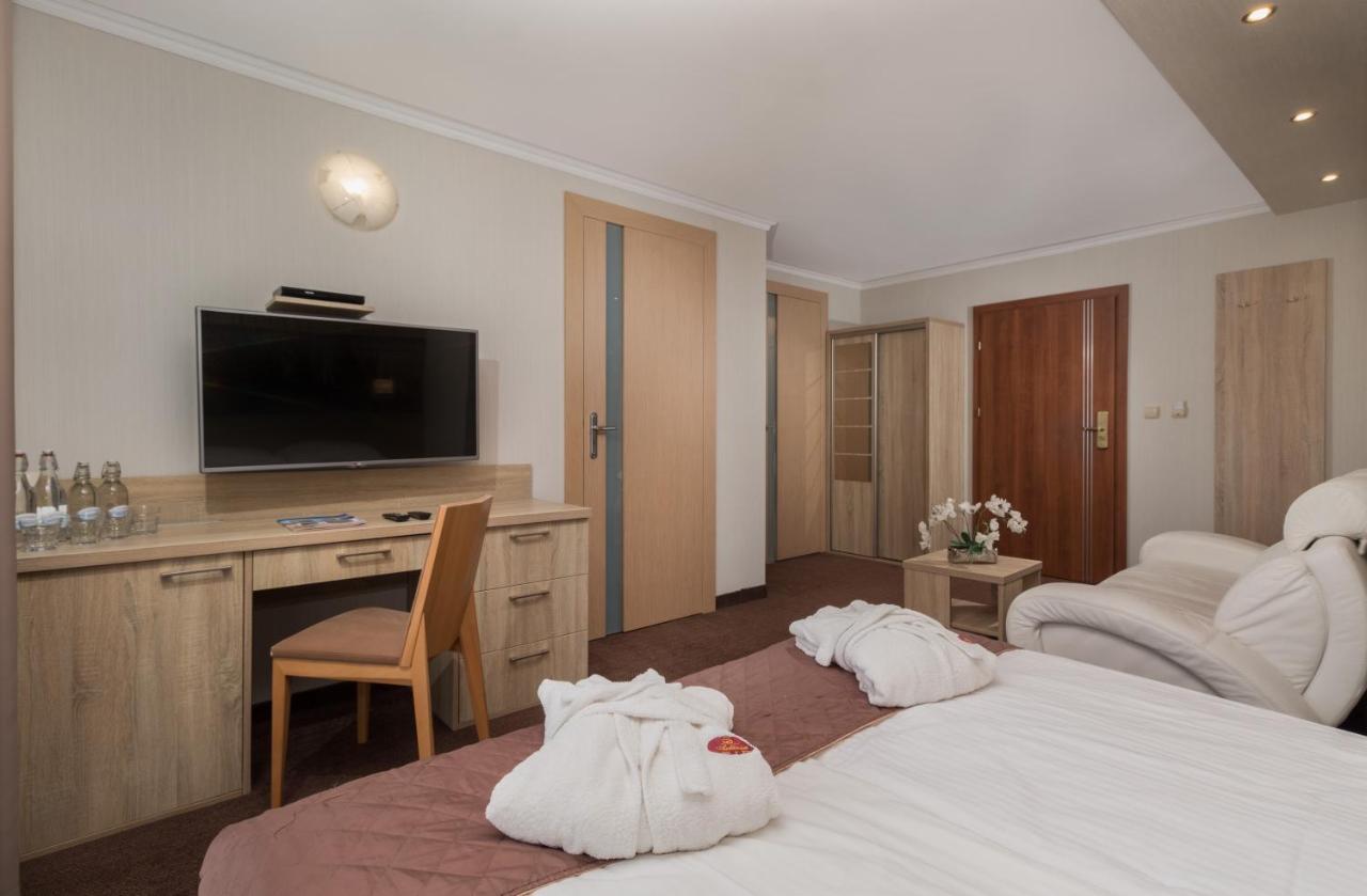 Hotel Spa Activia Ястшембя-Гура Экстерьер фото