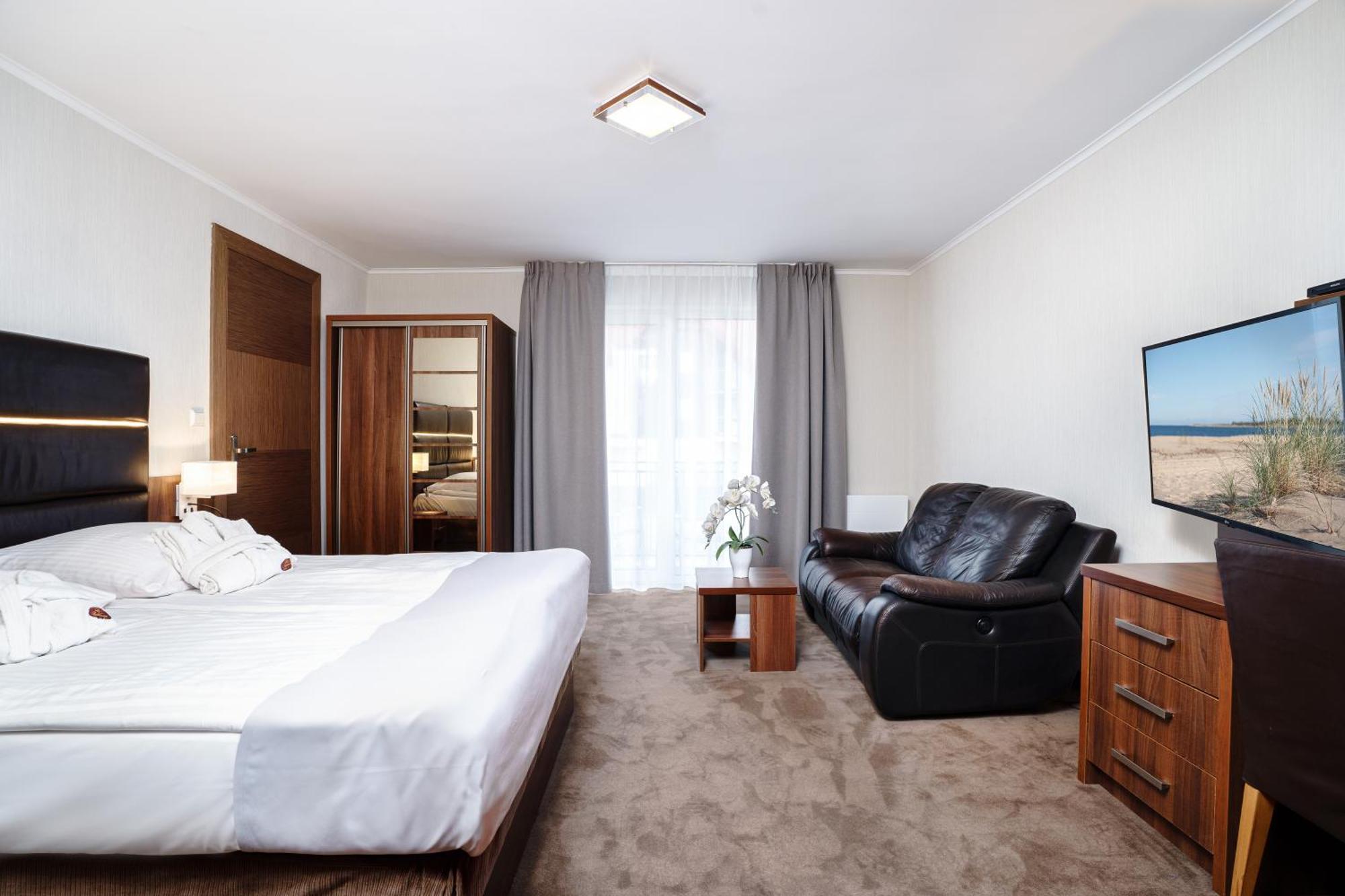 Hotel Spa Activia Ястшембя-Гура Экстерьер фото