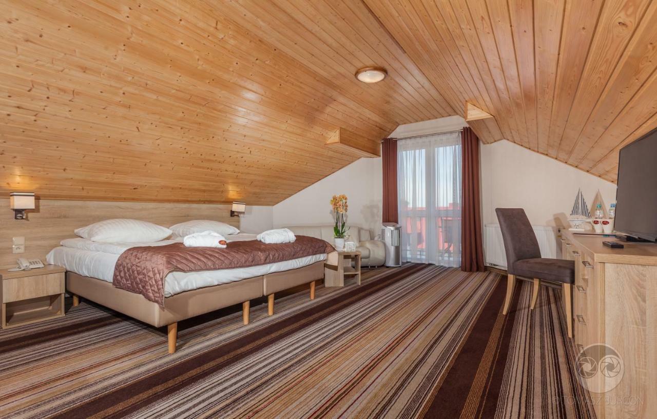 Hotel Spa Activia Ястшембя-Гура Экстерьер фото